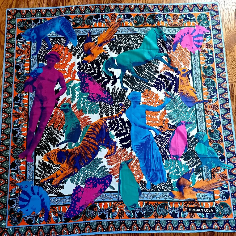 Large scarf